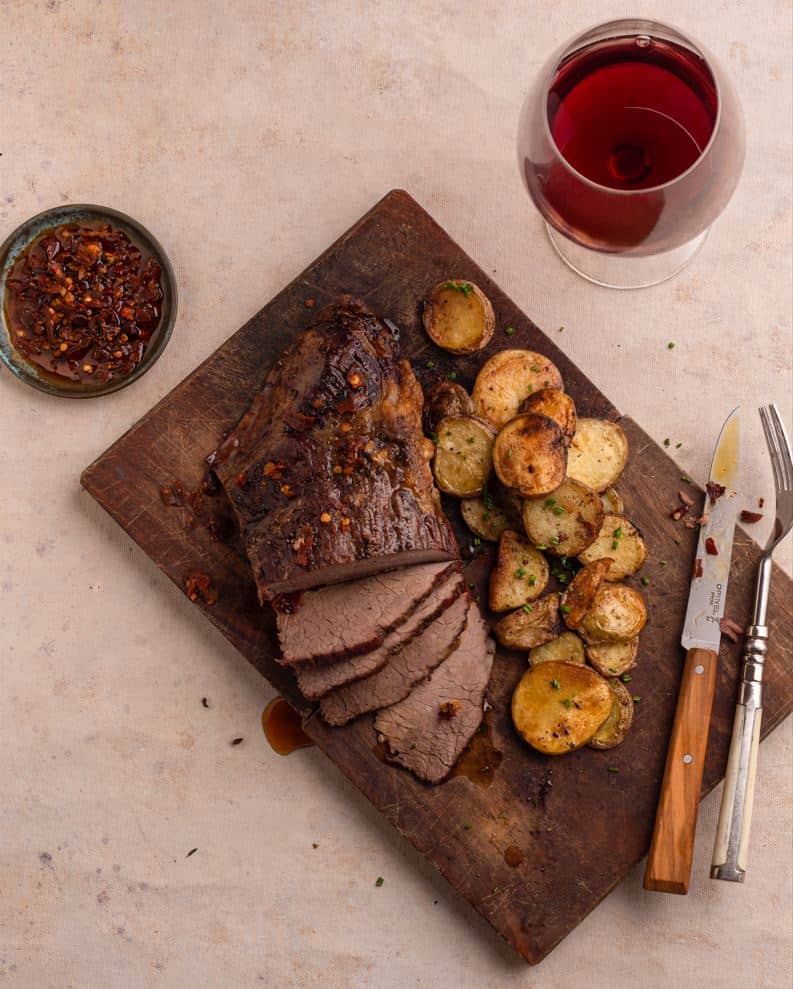 Colita de cuadril con papas al horno